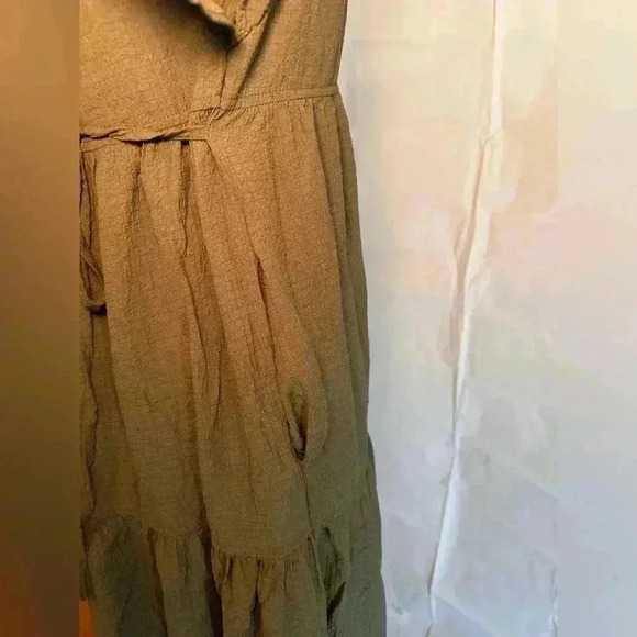 Calvin Klein Green Flutter Sleeve V-Neck Midi Sundress - Picture 6 of 7